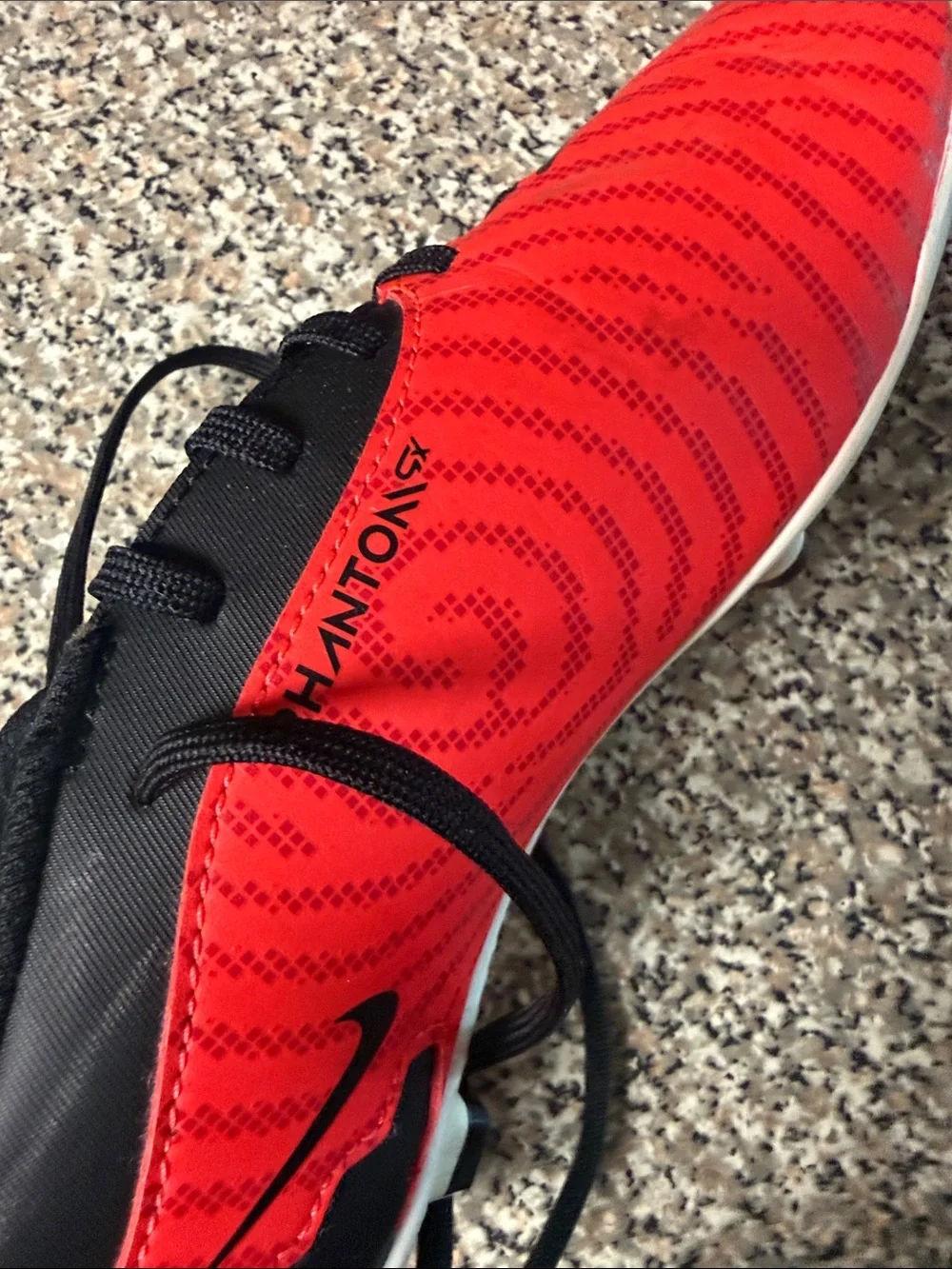 Nike Red and Black Soccer Cleats Phantom Style 7.5 size